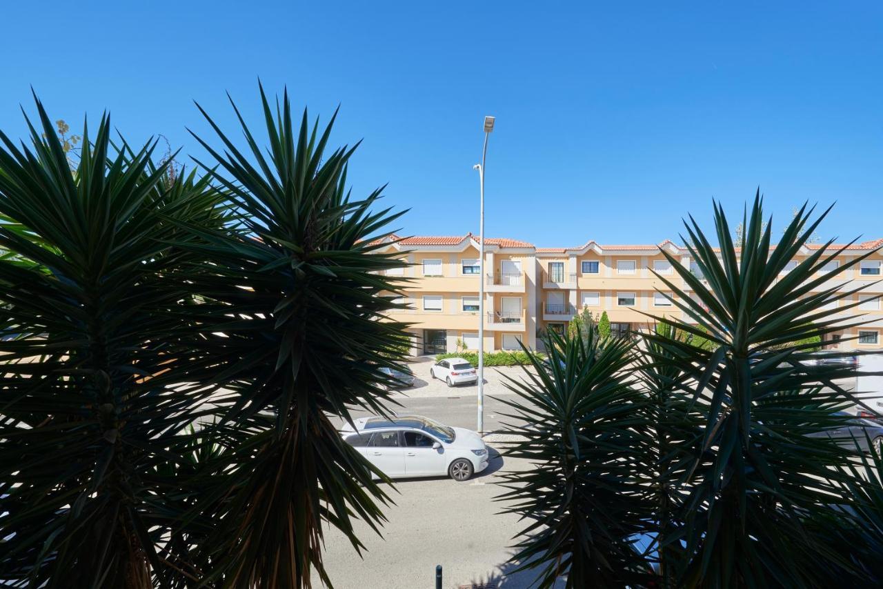 Apartamento Junto Nova&Praia Carcavelos II Exteriör bild