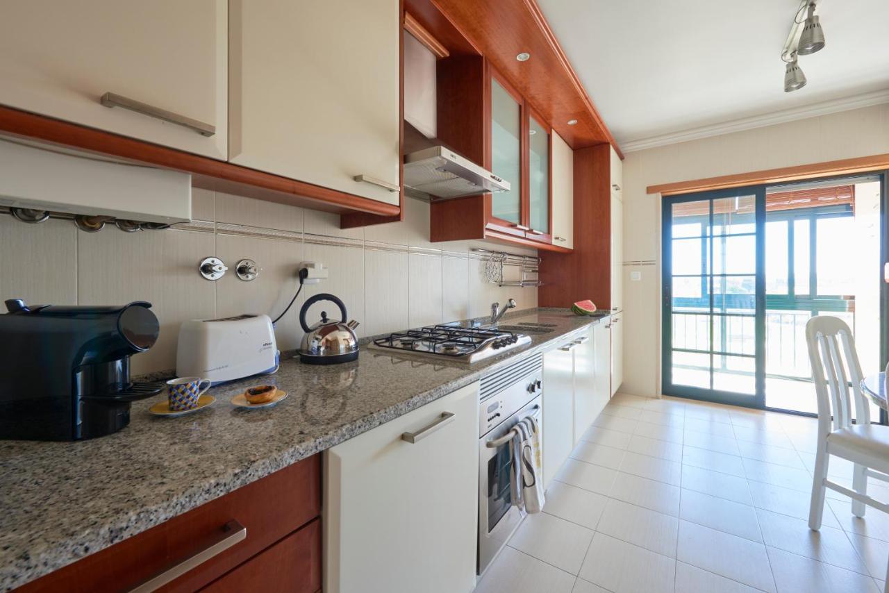 Apartamento Junto Nova&Praia Carcavelos II Exteriör bild